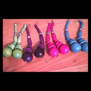 Bundle of 4 Drop earring set